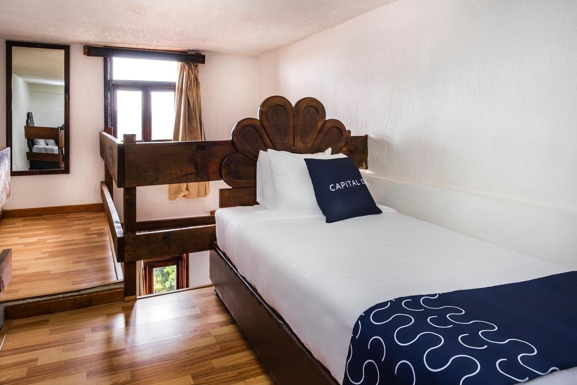 Capital O Hotel Central, Халапа Экстерьер фото