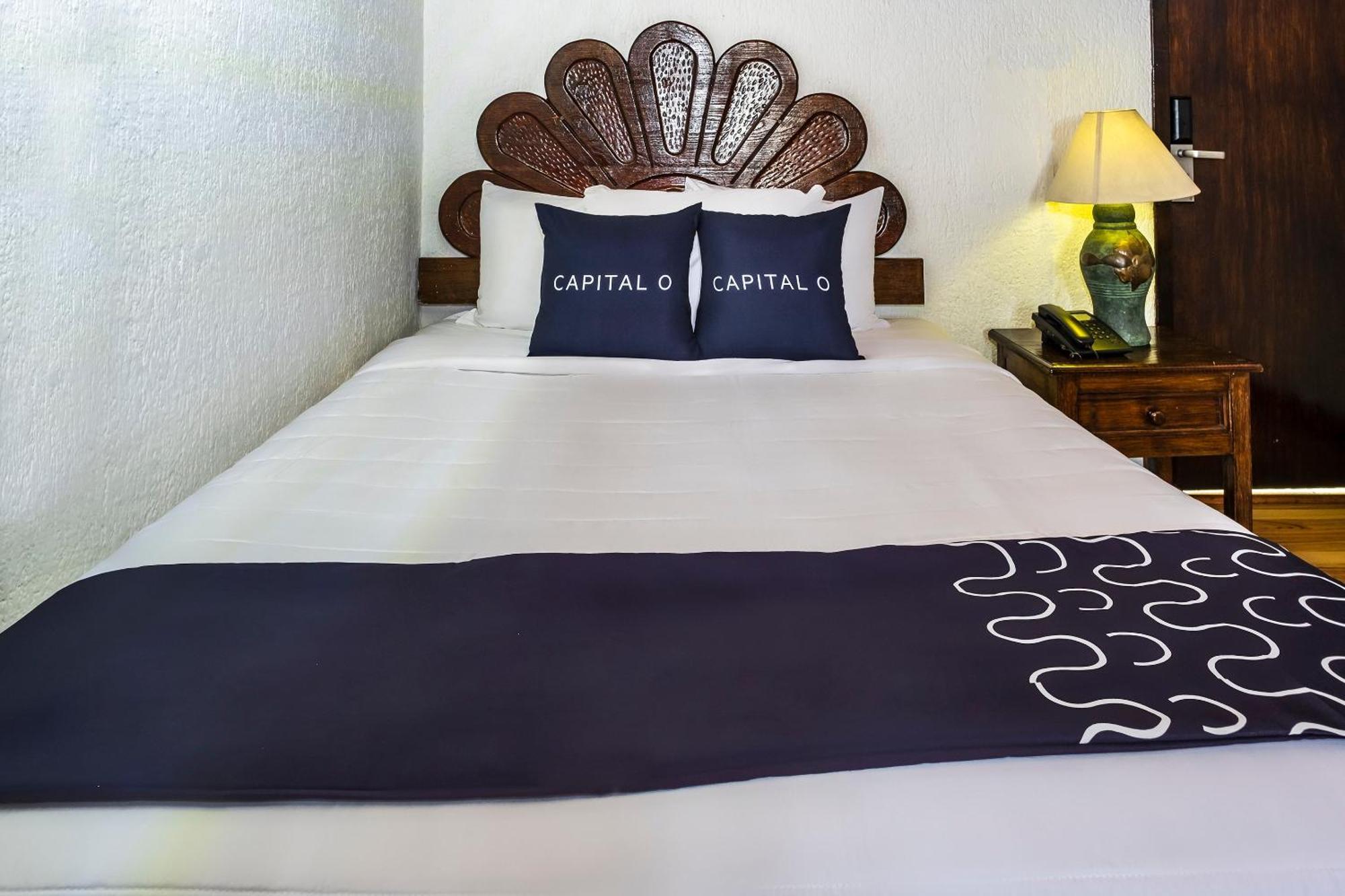Capital O Hotel Central, Халапа Экстерьер фото