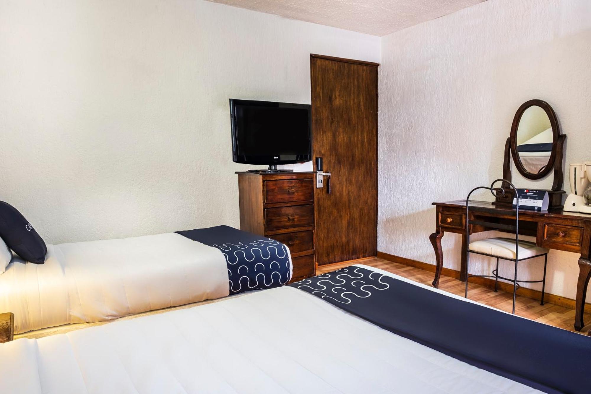 Capital O Hotel Central, Халапа Экстерьер фото