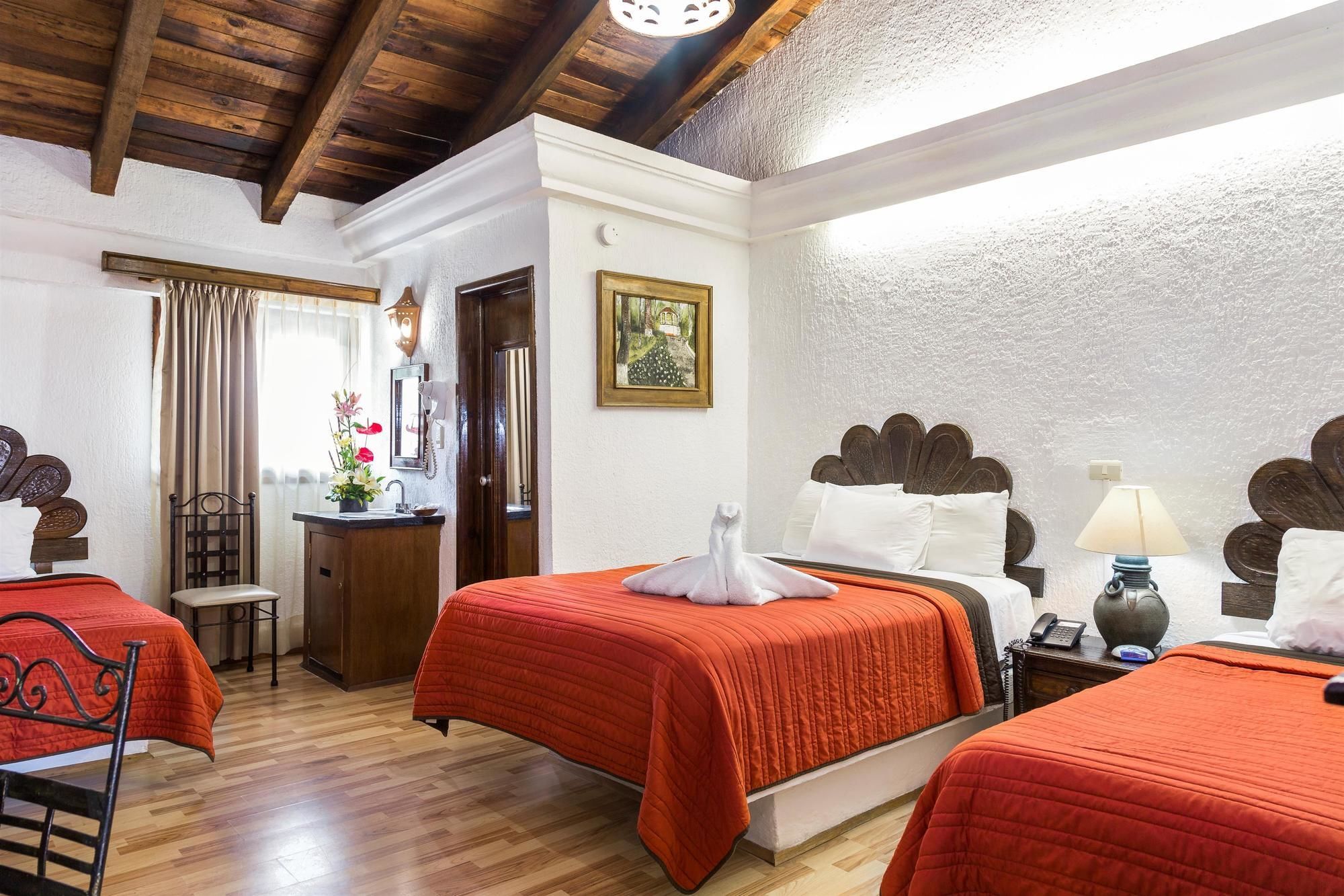 Capital O Hotel Central, Халапа Экстерьер фото